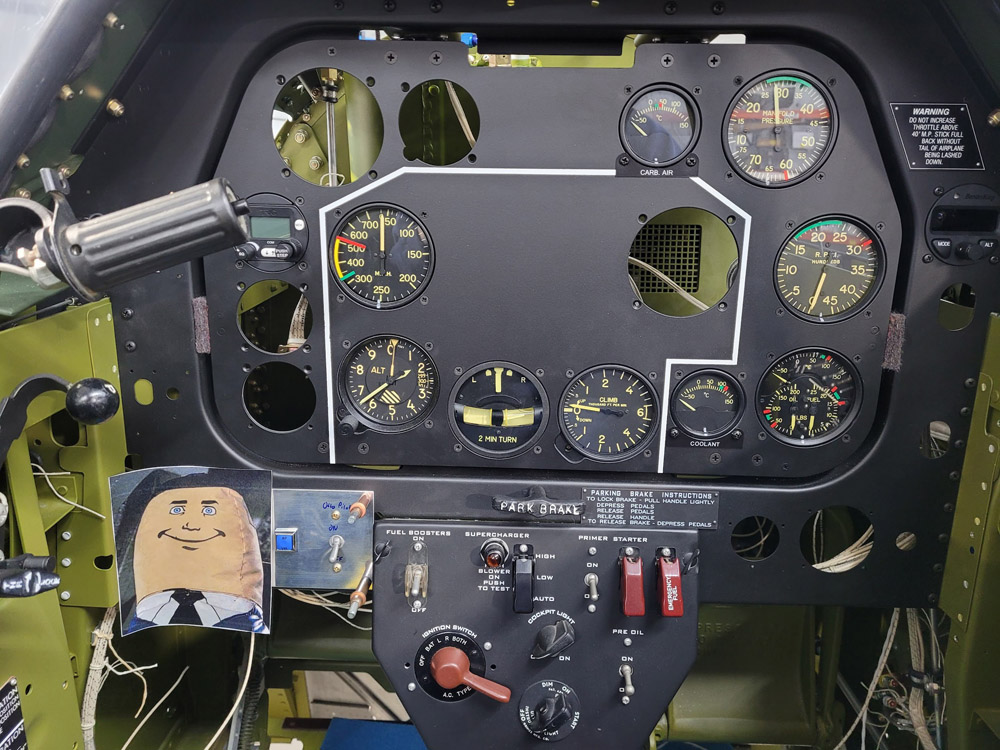 P-51C Thunderbird: Cockpit